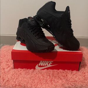 Nike Shox women's Black Athletic Shoes